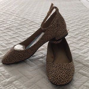 🆕NWT - Old Navy ballerina animal print shoes